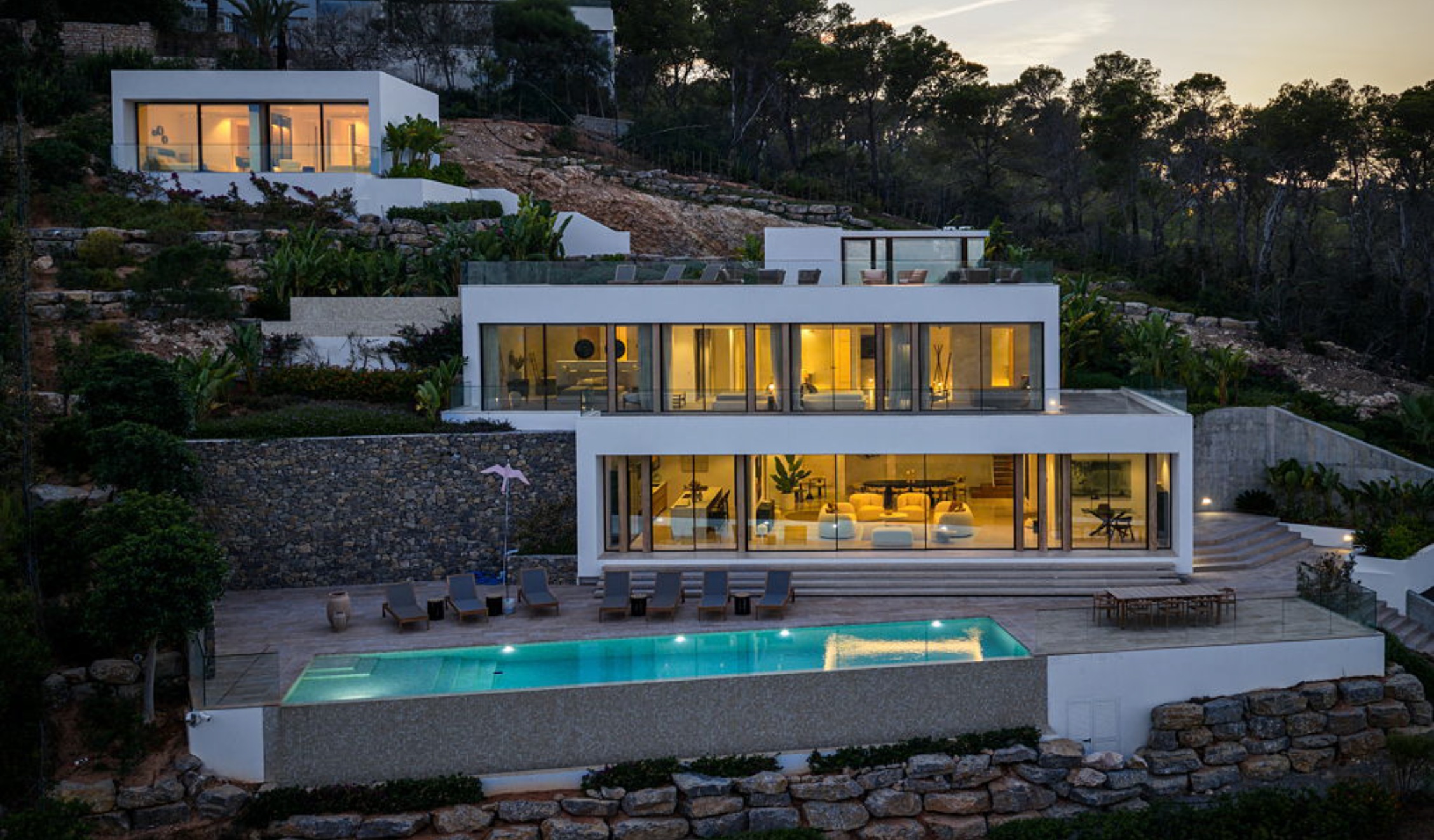 roca llisa casa roca llisa casa