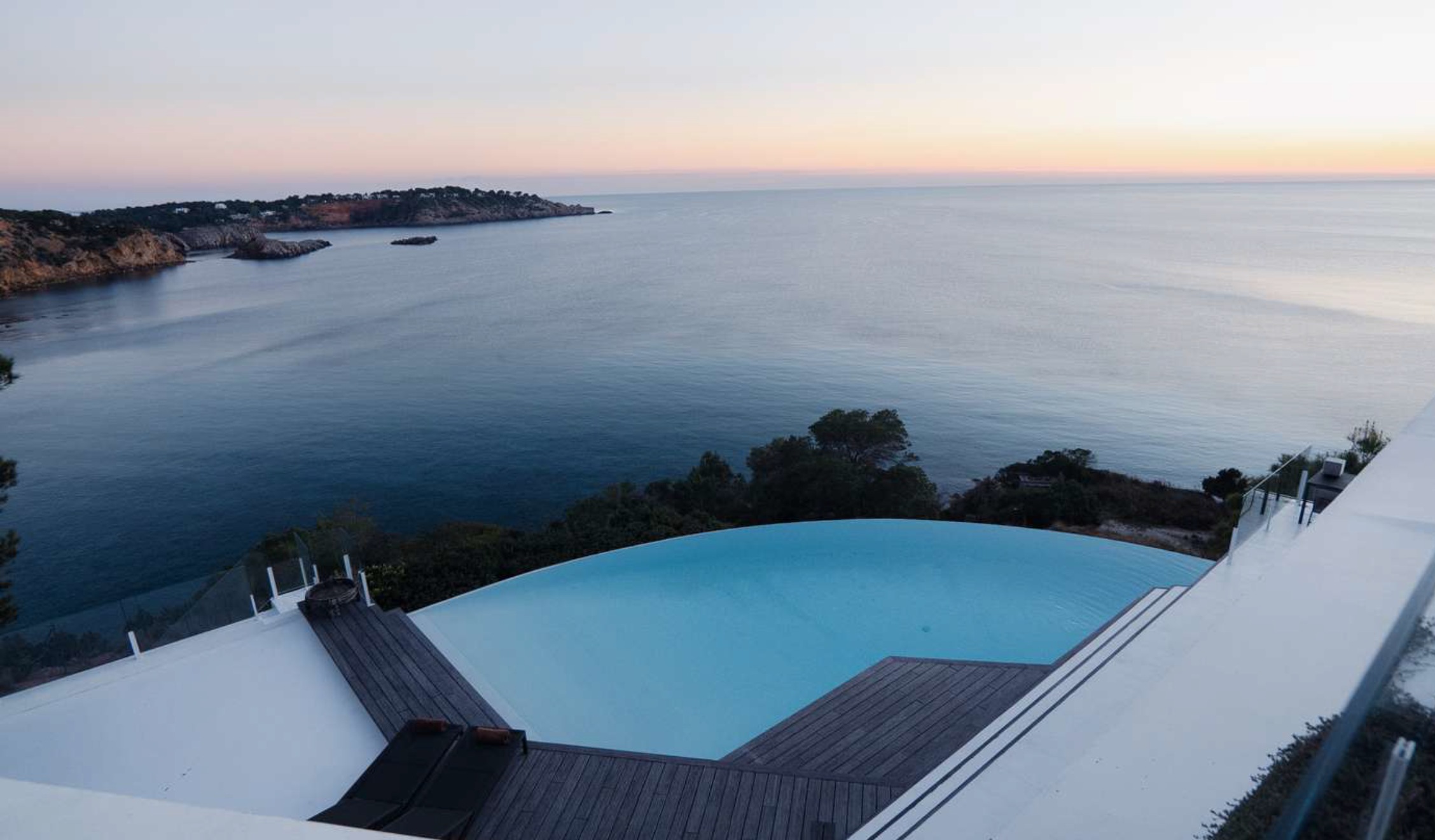 villa mar piscina infinity