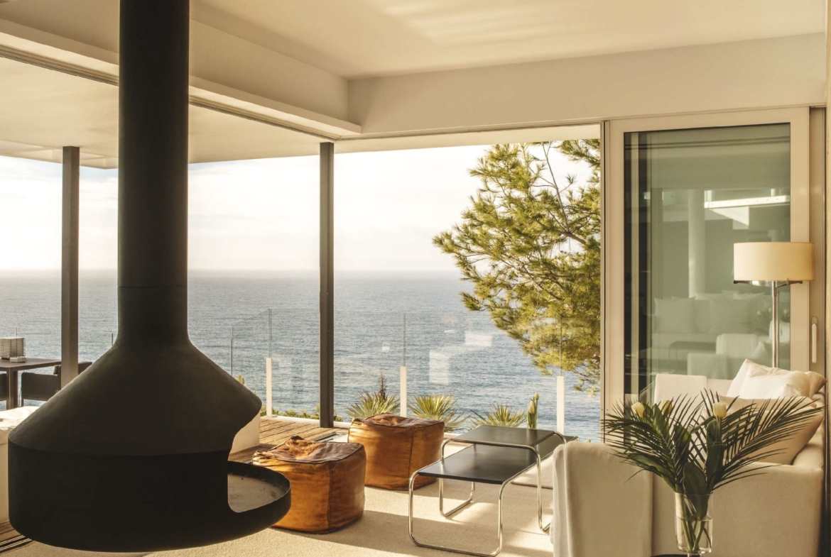 villamar salón chimenea